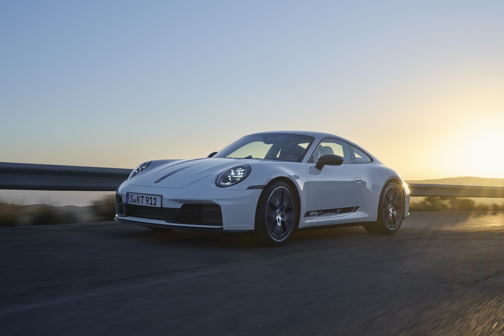 For ægte entusiaster: Den nye 911 Carrera T
(Foto: Porsche AG)